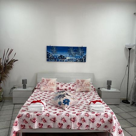 Guest House “Nonna Rossa” Νάπολη Εξωτερικό φωτογραφία