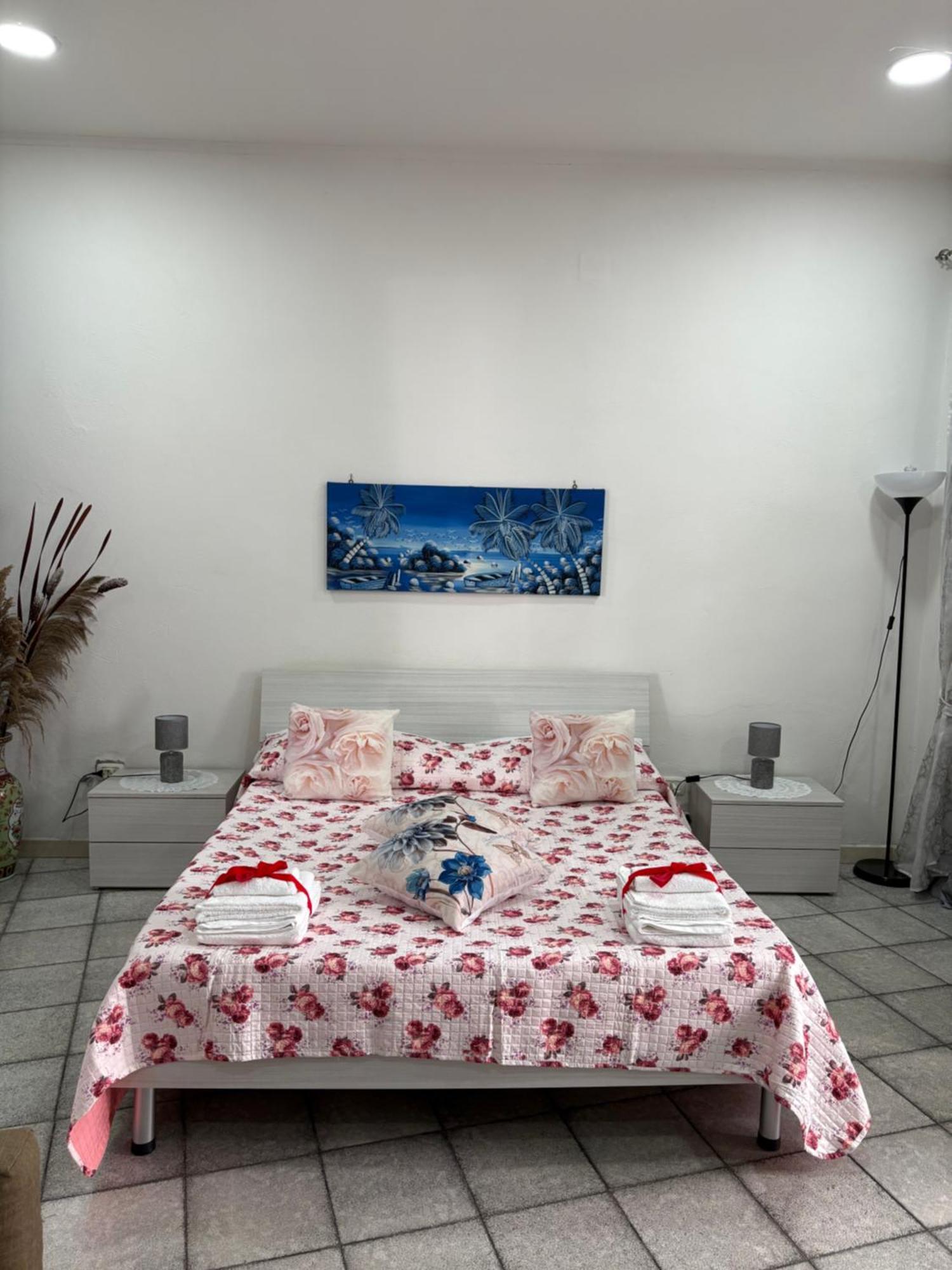 Guest House “Nonna Rossa” Νάπολη Εξωτερικό φωτογραφία